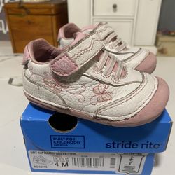 Stride Rite Size 4w