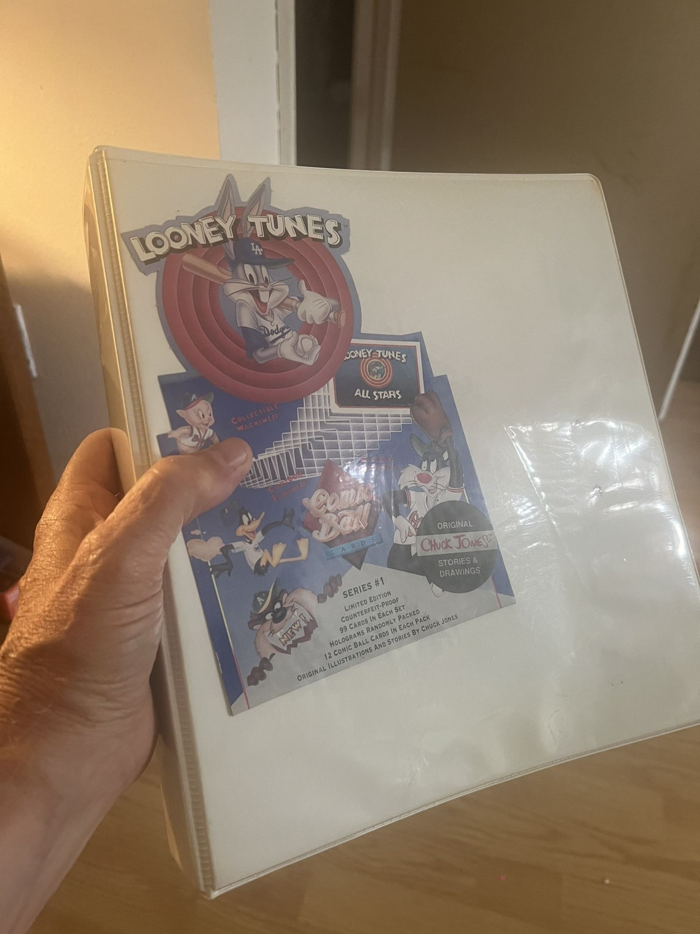 Comic Ball Looney Toons Series 1 Card Set With Hologram Cards