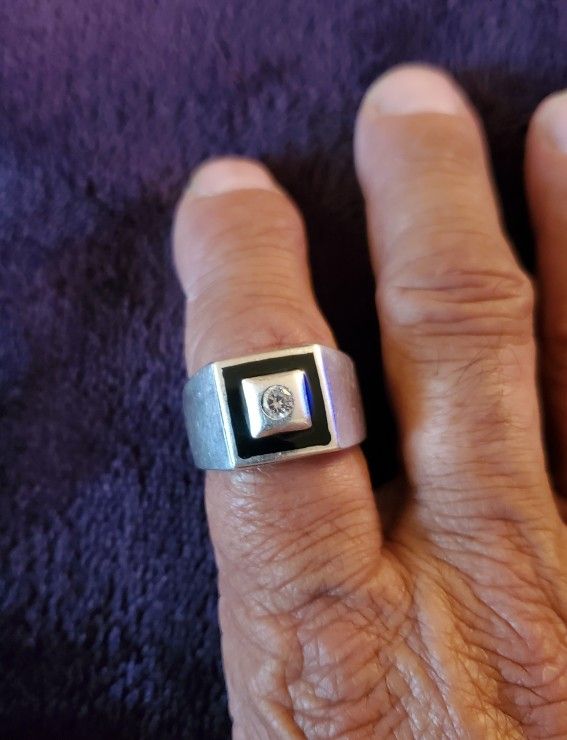 Vintage 80'S Sterling silver mens Black Onyx CZ Stone Ring