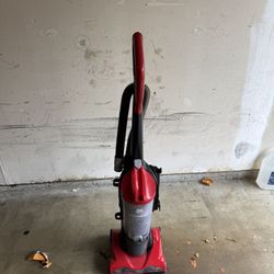 Dirt Devil Vacuum 