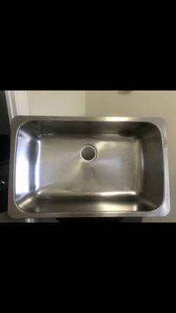 Kindred collection kitchen sink