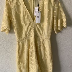 Woman’s Size Small Yellow Pastel Socialite Dress New!