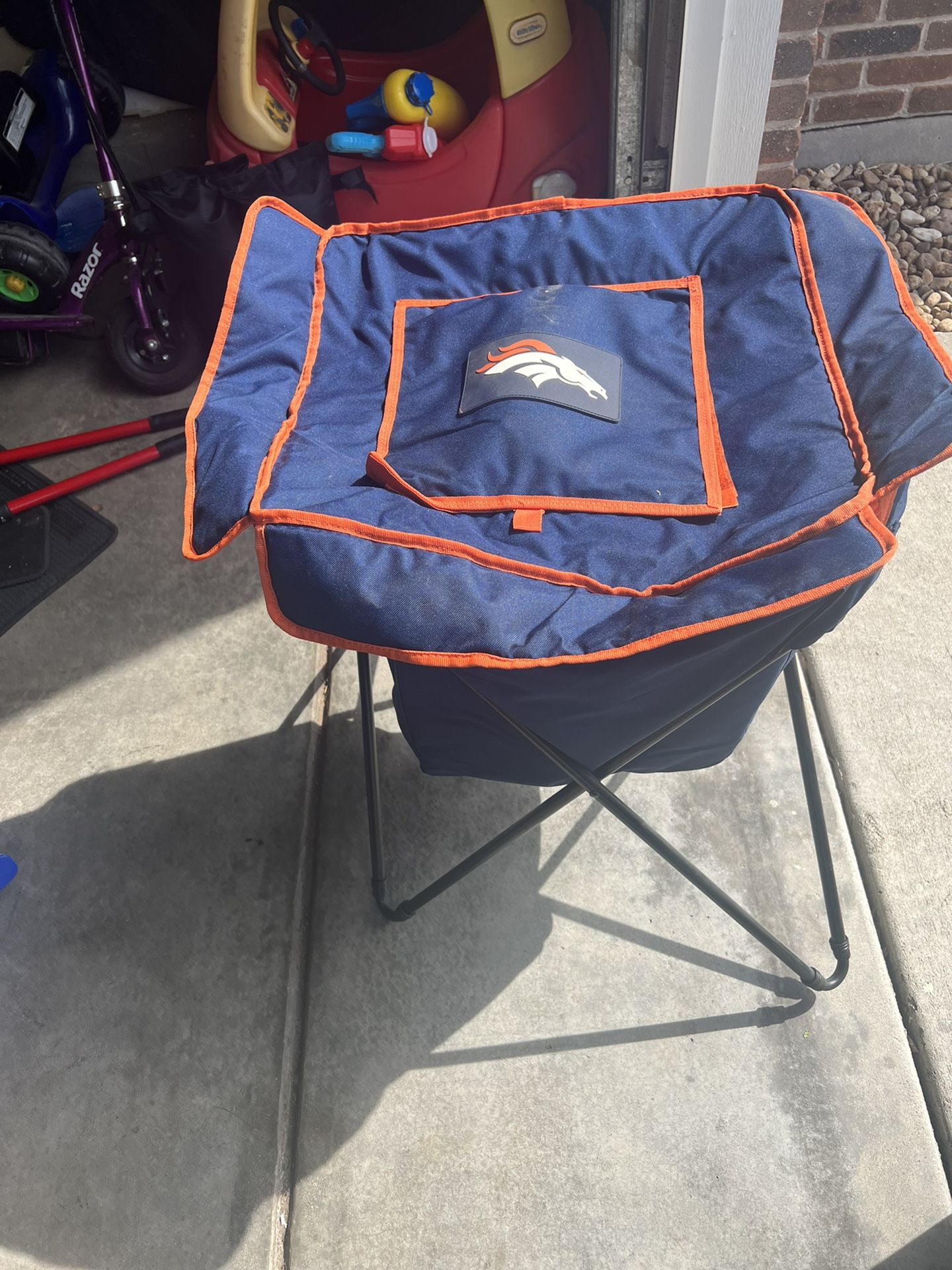 Denver Broncos Party Cooler With Stand