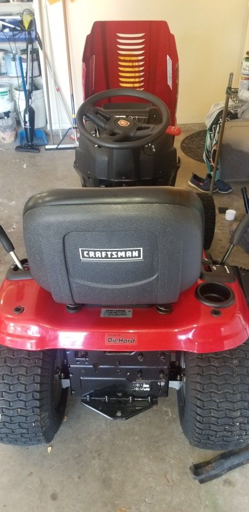 2019 Craftman Tractor 19hp With Reverse 