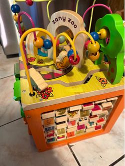 Zany Zoo Wooden Activity Cube / Bead Maze Toy