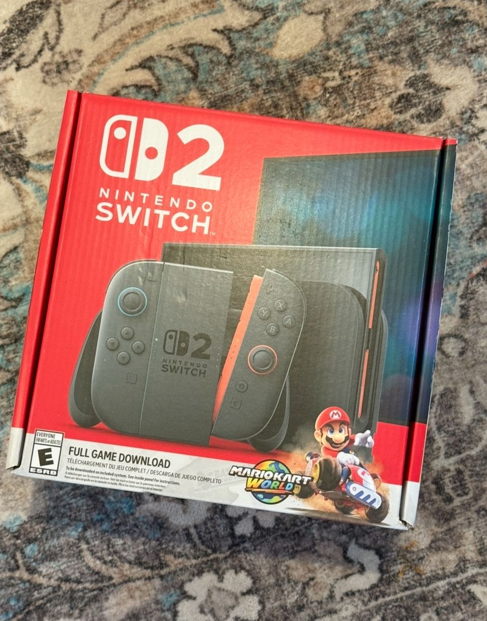 Nintendo Switch 2 w/ MKW