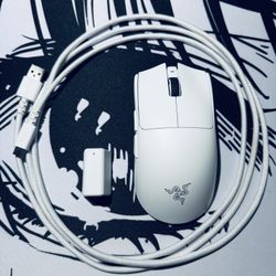 Razer Viper V3 Pro Wireless Gaming Mouse (White) – Very Good Condition