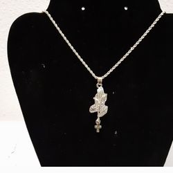 14k Gold-plated 24-in Chain With Pendant
