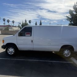 2007 Ford E-150 Cargo Van