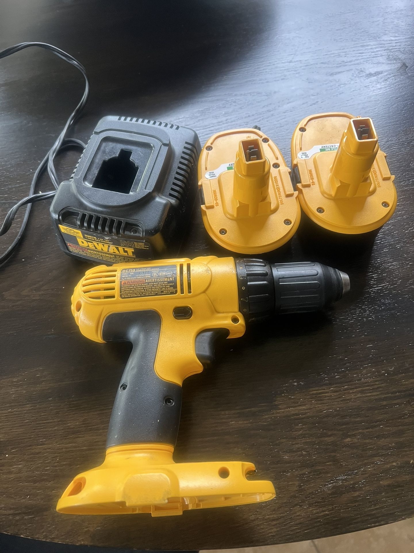 DeWALT Drill, 2 Batteries, Charger