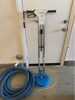 Turbo force floor cleaner
