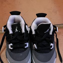 Jordan 4 Size 6c