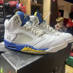 Jordan 5 Laney