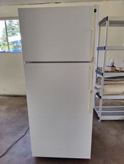 Hotpoint Fridge