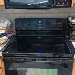 Electric Range And Microwave 