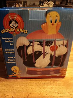 New  Tweety and Sylvester Cookie Jar