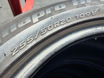 FORD EXPLORER TIRES 255/50/20 (4 Tires)