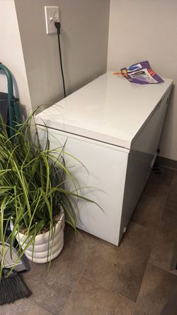 Deep freezer