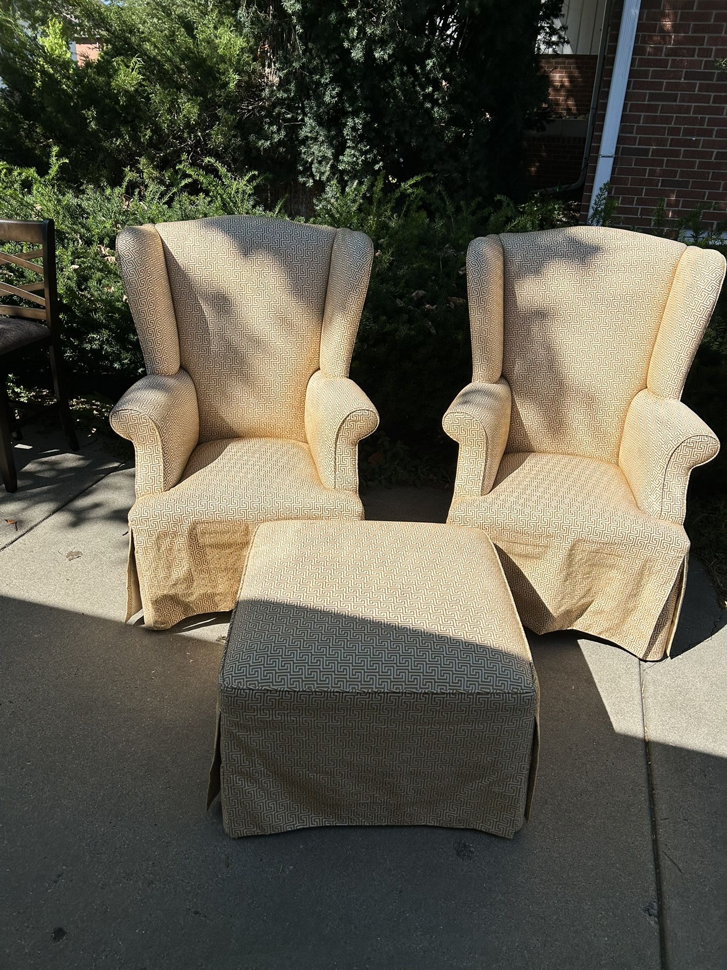 Chairs And Ottoman Set