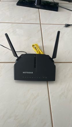 NETGEAR AC1200 WiFi Cable Modem Router, Model C6220.