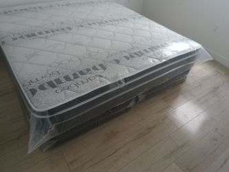$280 king mattress only brand new free delivery same day