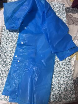 Kids Rain Ponchos, Portable Reusable Raincoats blue, size 6-12