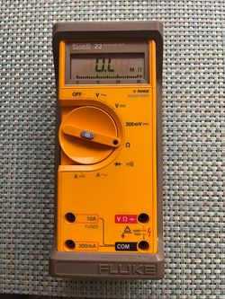 FLUKE   MULTIMETER