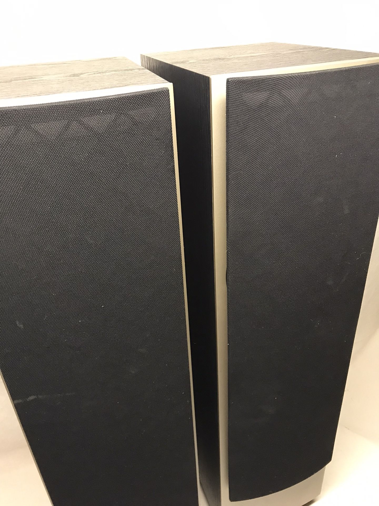 Athena Technologies Tower Speakers Asf11 for Sale in Saint Paul, MN