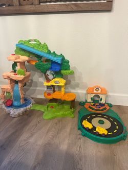 Little people lot. Jungle | carnival | race track