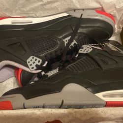 Jordan 4 