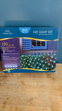 CHRISTMAS BLUE NET LIGHTS 150 COUNT LIGHTS INDOOR/OUTDOOR GREAT FOR BUSHES 2 BOXES AVAILABLE $5 EACH