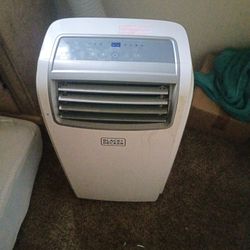 Black And Decker Portable AC Unit