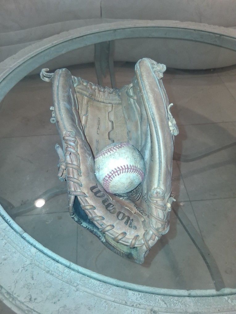 Wilson A 2000 Baseball Sports Glove, Guante De Beisbol