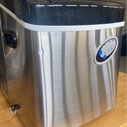 Improvements Portable Ice Maker