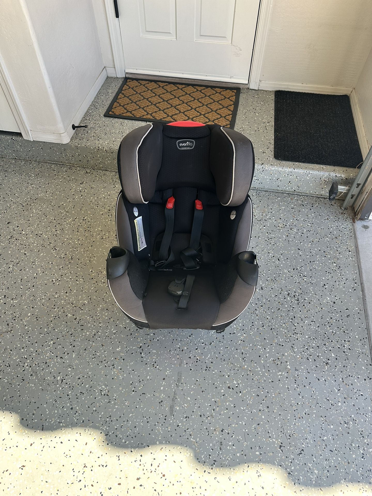 Evenflo Infant Car Seat