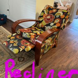 La-Z-Boy Recliner Great Shape