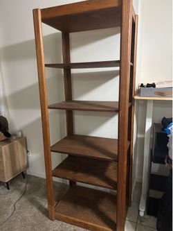 Wooden bookshelve