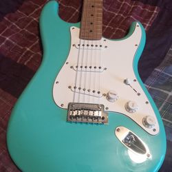 Fender Player Stratocaster FSR Limited Roasted Maple Seafoam Green
