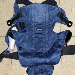 👶 BabyBjörn Carrier – Navy Blue, Gently Used! 