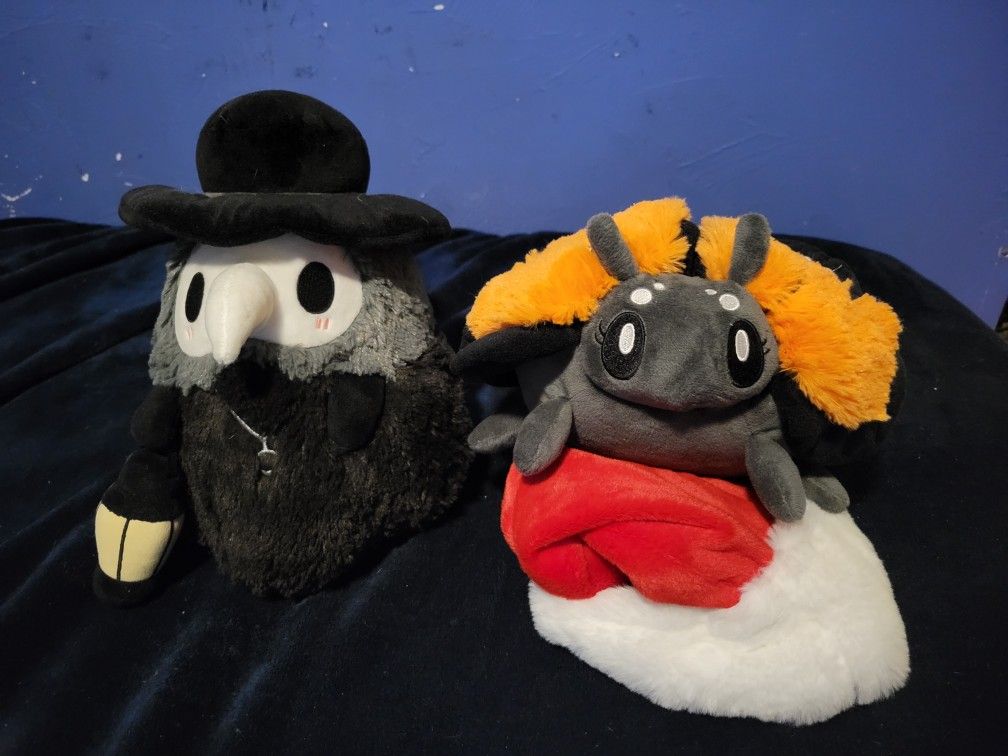 Plague Doctor And Butterfly Plush Set