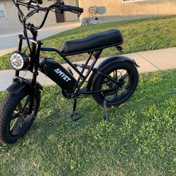 1500W Electric Bike • Banana Seat • Dual Suspension