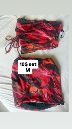 Women’s mini skirt set
