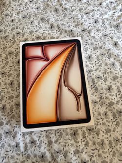 MacBook and ipad boxes