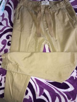 Men hollister joggers size M
