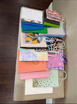 Assorted Gift Bag Bundle