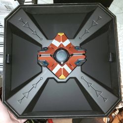 Destiny -- The Ghost Edition (Microsoft Xbox One, 2014)