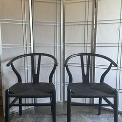  Solid Wood Side Chair. (Set of 2)