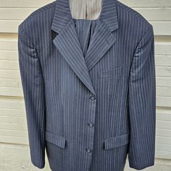 20 quality expensive used wool suits.. 44 regular