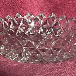 Vintage Bagley & Co. Glassworks Diamond Cut Zig-Zag Rim 3.75” Butter Pat Trinket Dish FLAWLESS!