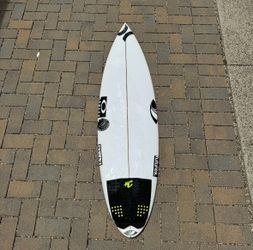 5’7 Sharpeye Surfboard 
